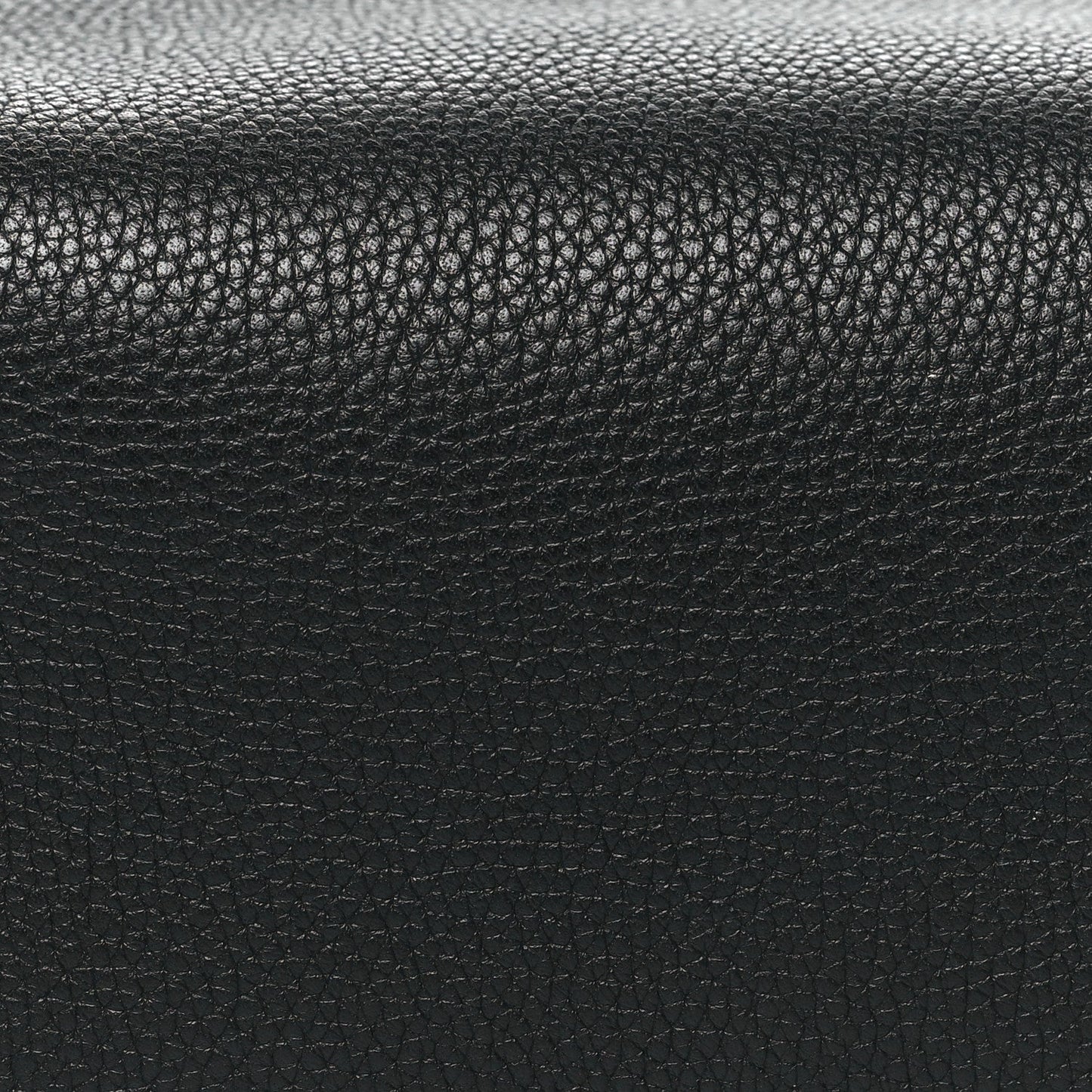 Fendi Cuoio Romano Selleria Toiletry Case Black