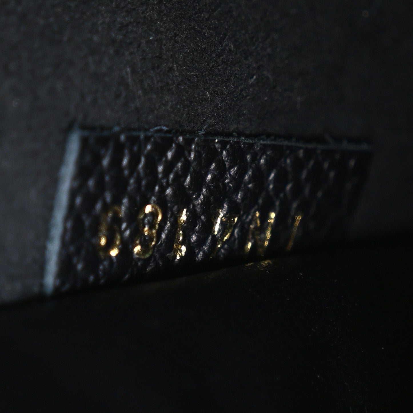 Louis Vuitton Empreinte Pochette Melanie MM Black