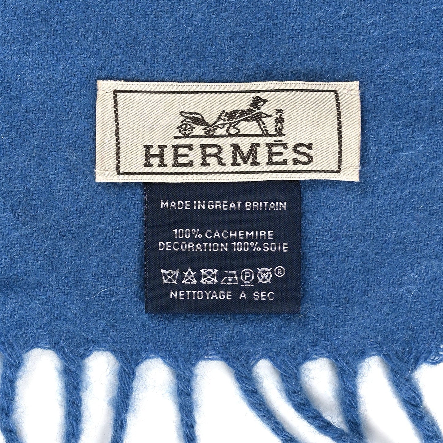 Hermes Cashmere Badges Soie Scarf Bleu Horizon