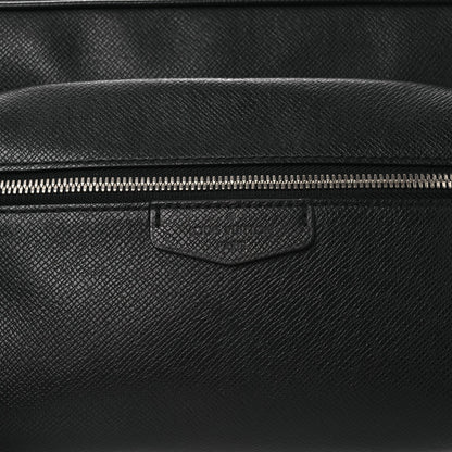 Louis Vuitton Taiga Outdoor Messenger PM Black