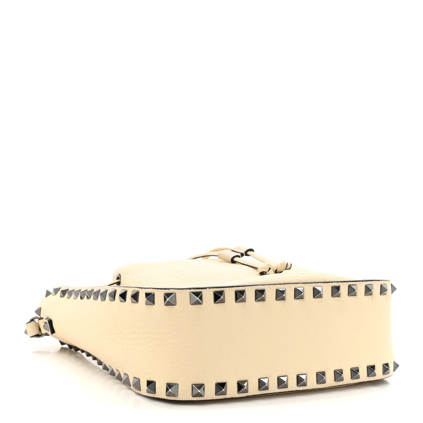 Valentino Garavani Grained Calfskin Rockstud Bucket Bag Ivory