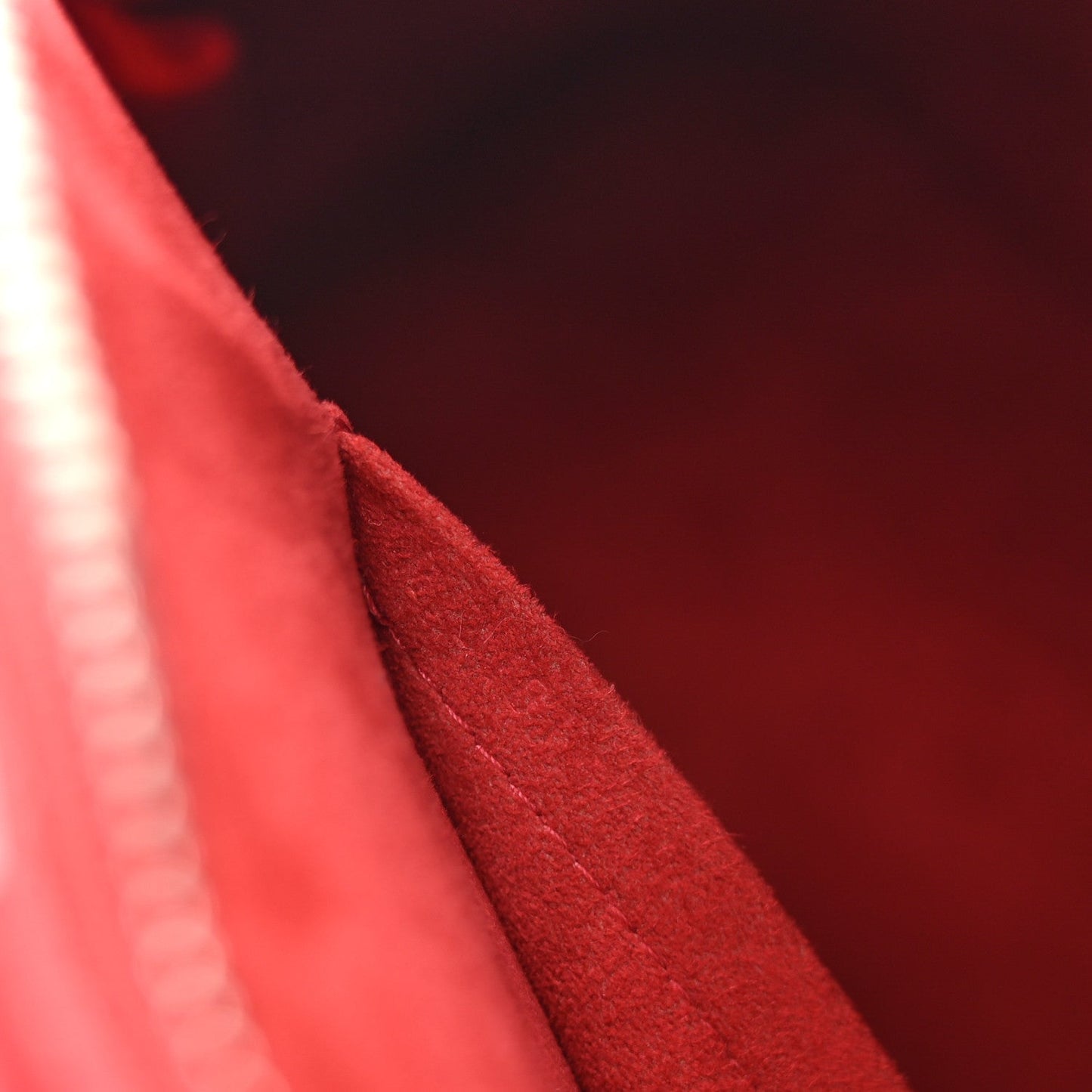 Louis Vuitton Epi Alma GM Carmine