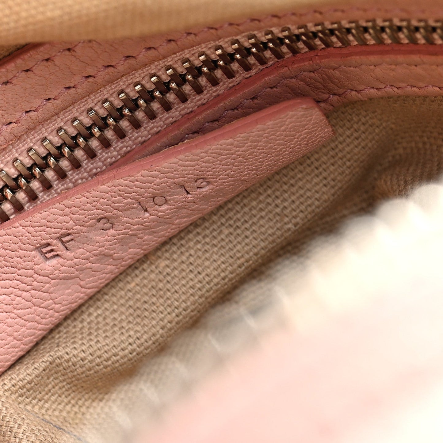 Givenchy Sugar Goatskin Medium Pandora Old Pink