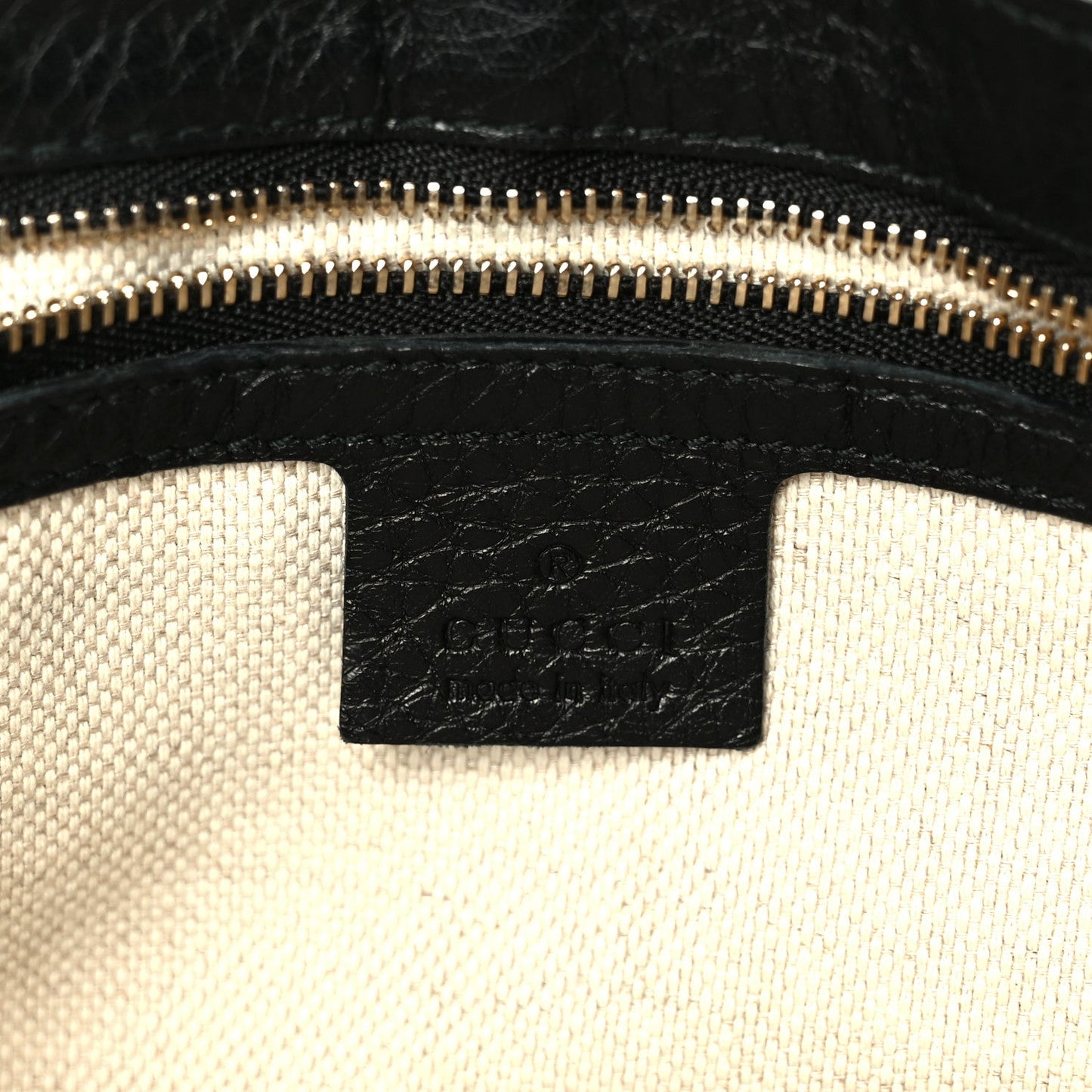 Gucci Pebbled Calfskin Medium Soho Flap Crossbody Black