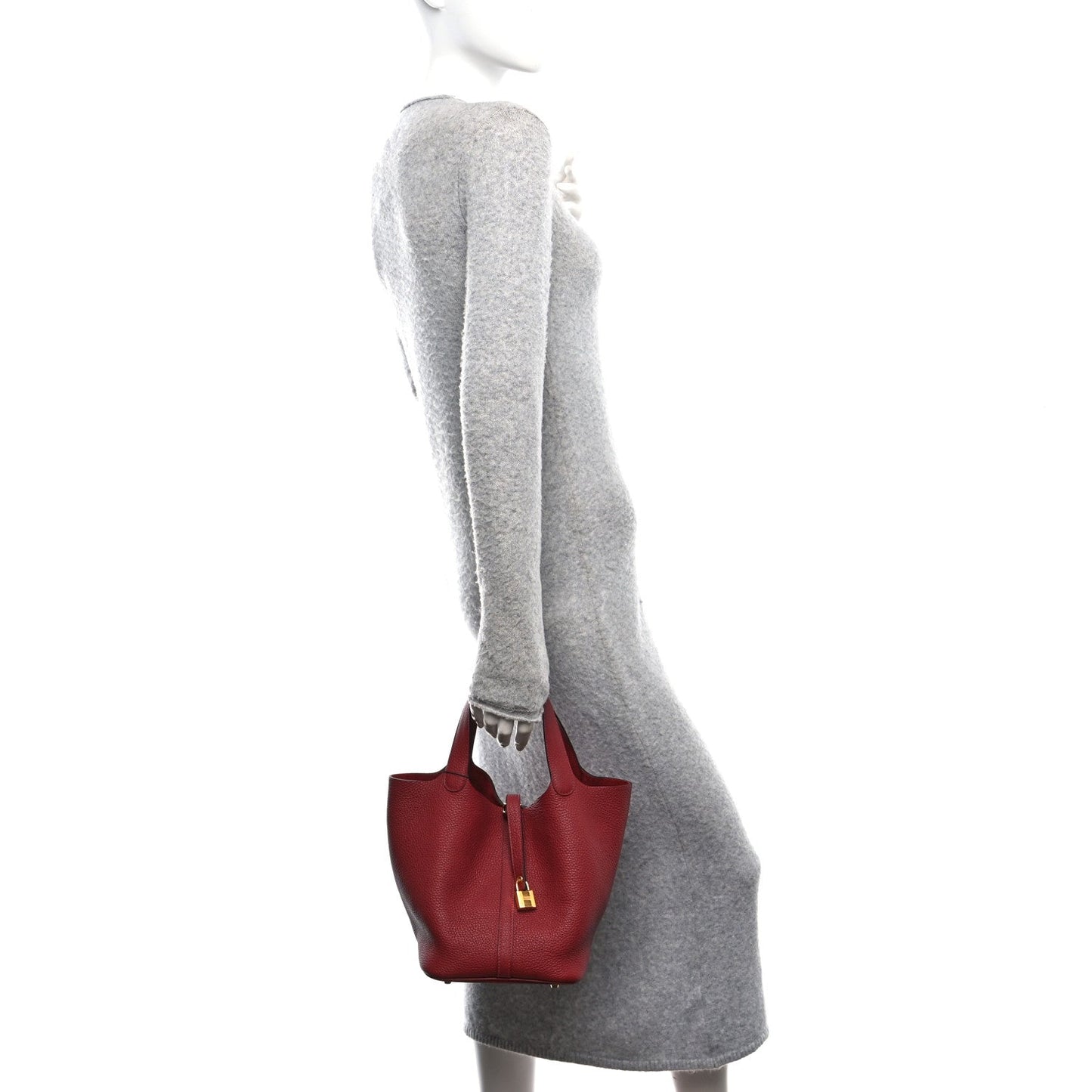 Hermes Taurillon Clemence Picotin Lock 22 MM Rouge H