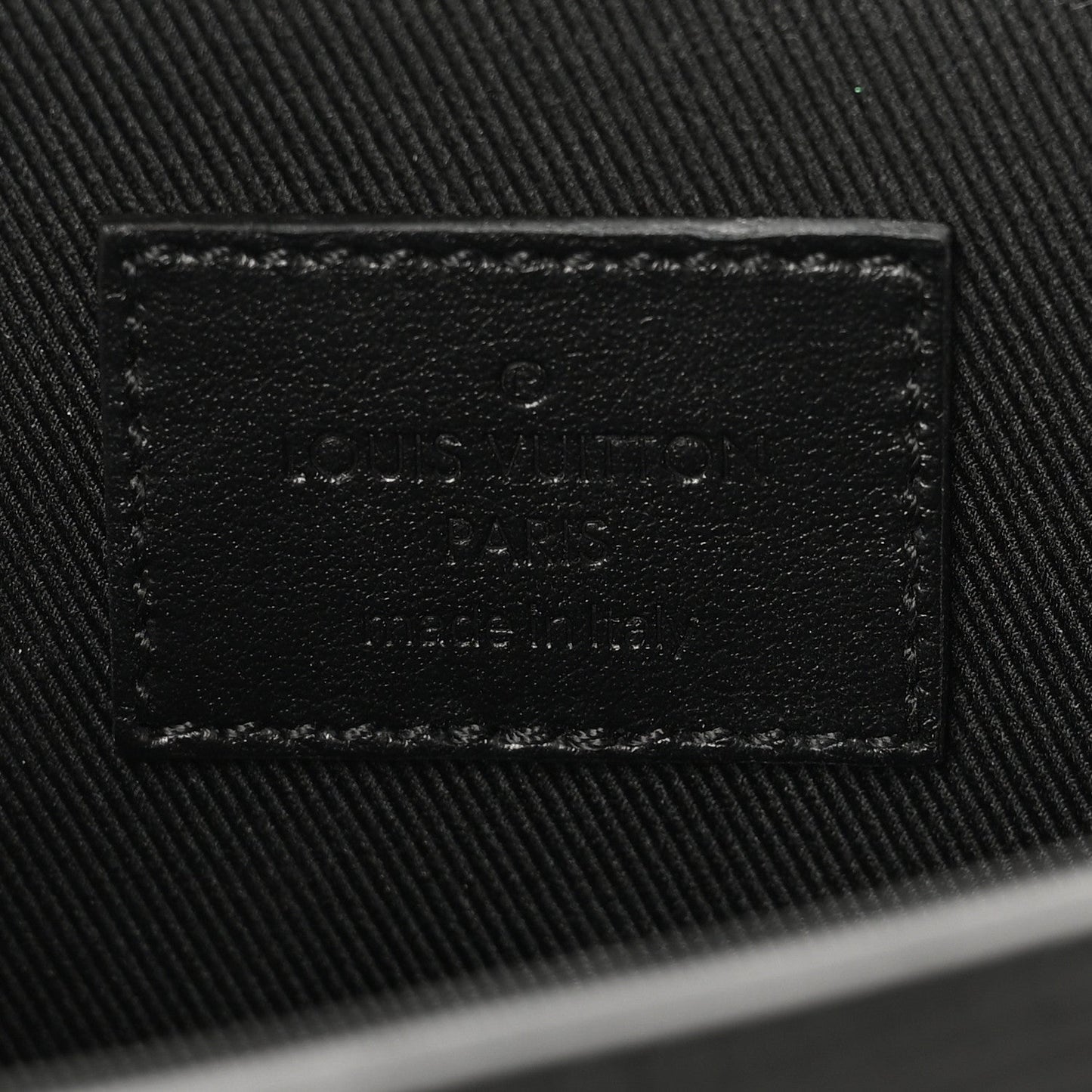 Louis Vuitton Epi Monogram Eclipse Porte Document Portfolio Black