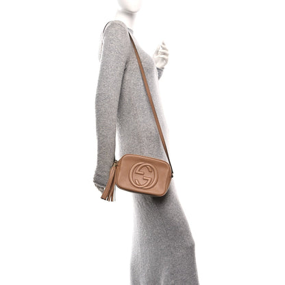 Gucci Pebbled Calfskin Small Soho Disco Bag Rose Beige
