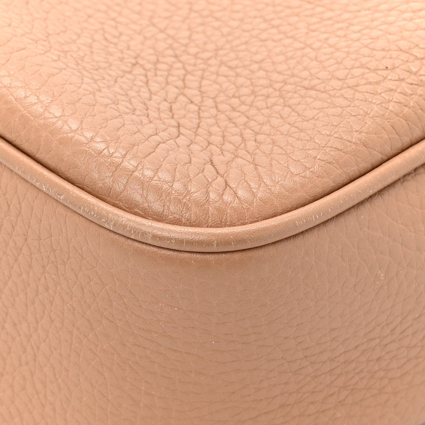 Gucci Pebbled Calfskin Small Soho Disco Bag Rose Beige
