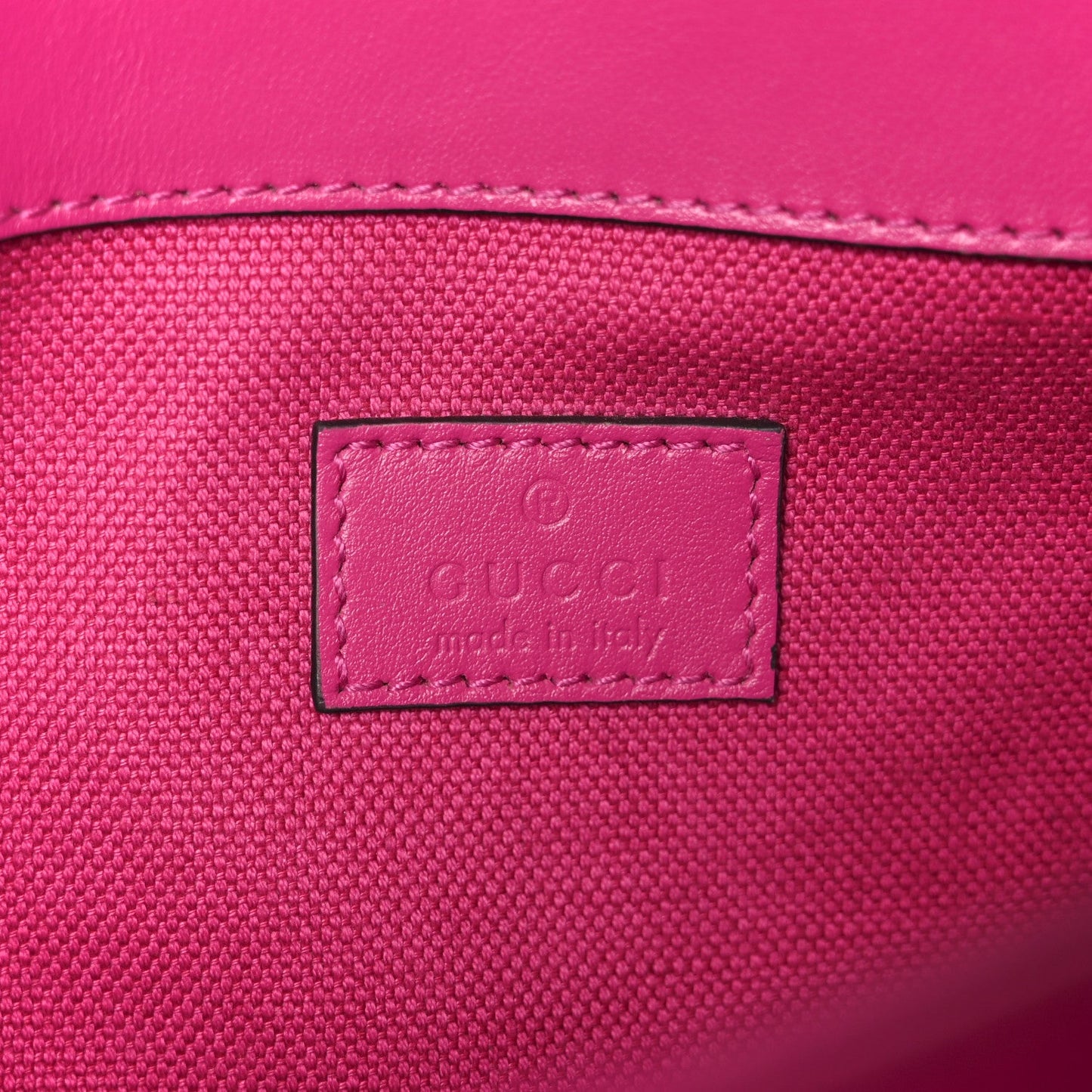Gucci Calfskin Matelasse Monochrome GG Marmont Crossbody Shoulder Bag Classic Fuxia