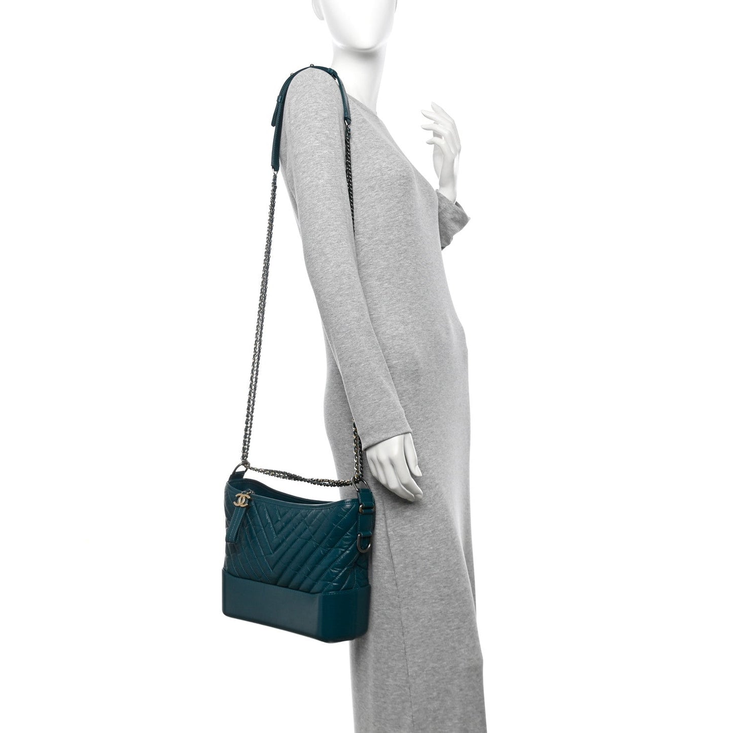 Chanel Aged Calfskin Chevron Quilted Medium Gabrielle Hobo Green
