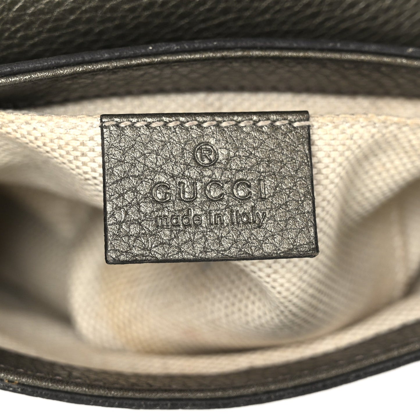 Gucci Metallic Pebbled Calfskin Small Soho Flap Crossbody Sasso