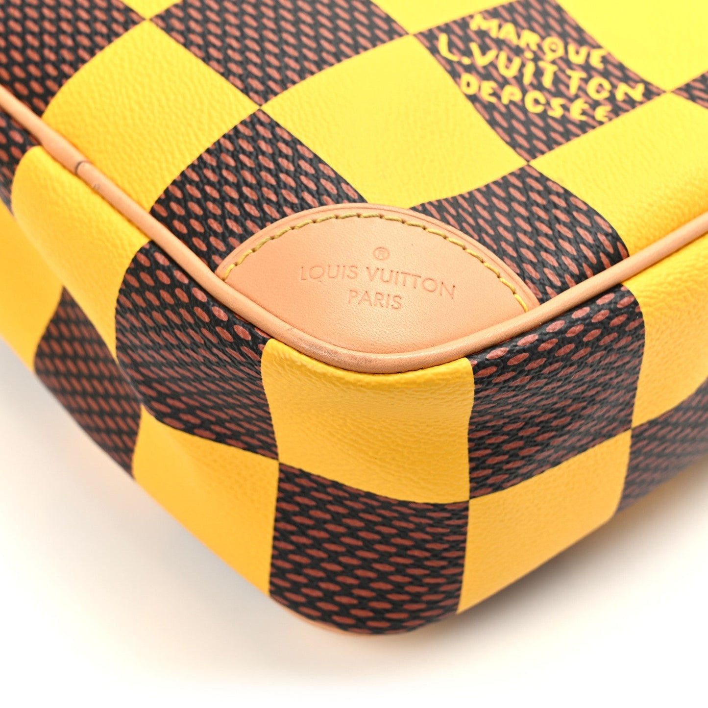 Louis Vuitton Damier Pop Chess Messenger Jaune Mat