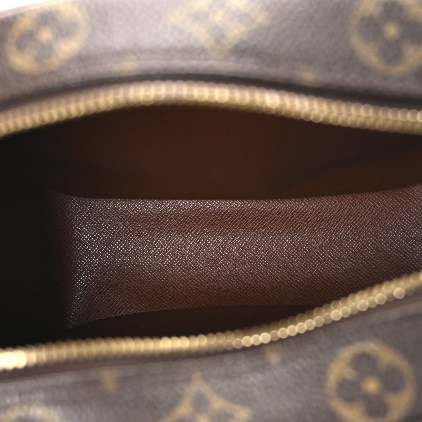 Louis Vuitton Monogram Blois