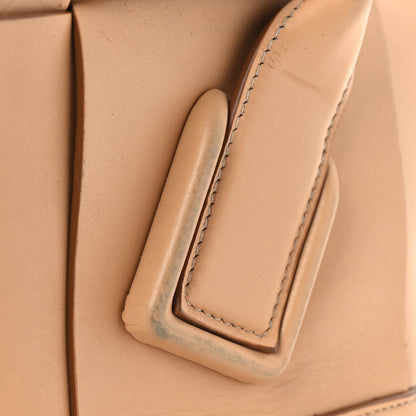 Bottega Veneta Grained Calfskin Maxi Intrecciato Medium Arco Nude