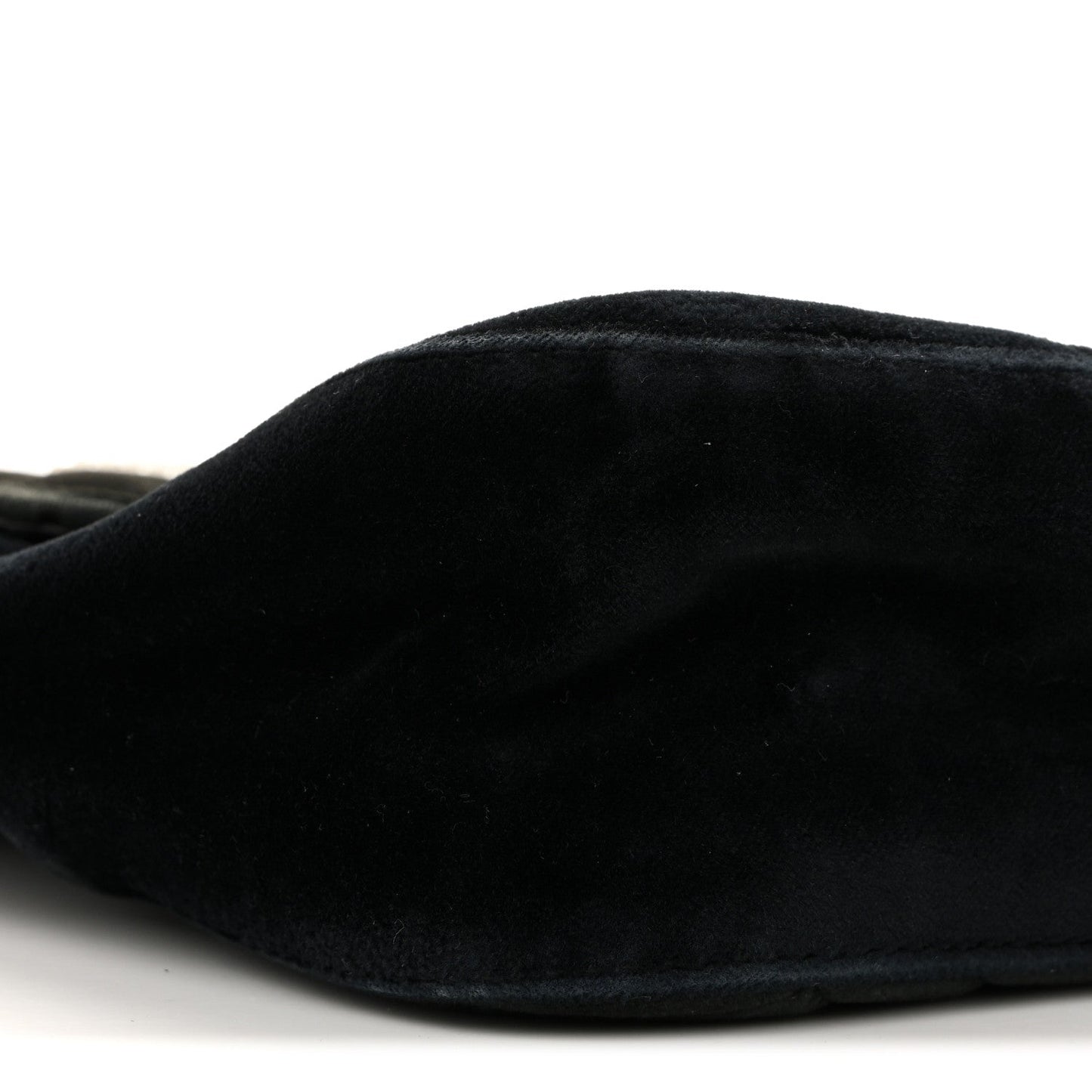 Gucci Velvet Matelasse Loved Embroidered Medium GG Marmont Shoulder Bag Black