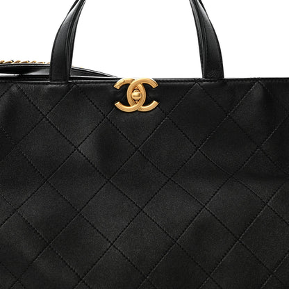 Chanel Shiny Lambskin Quilted Chain Around Shopping Tote Black