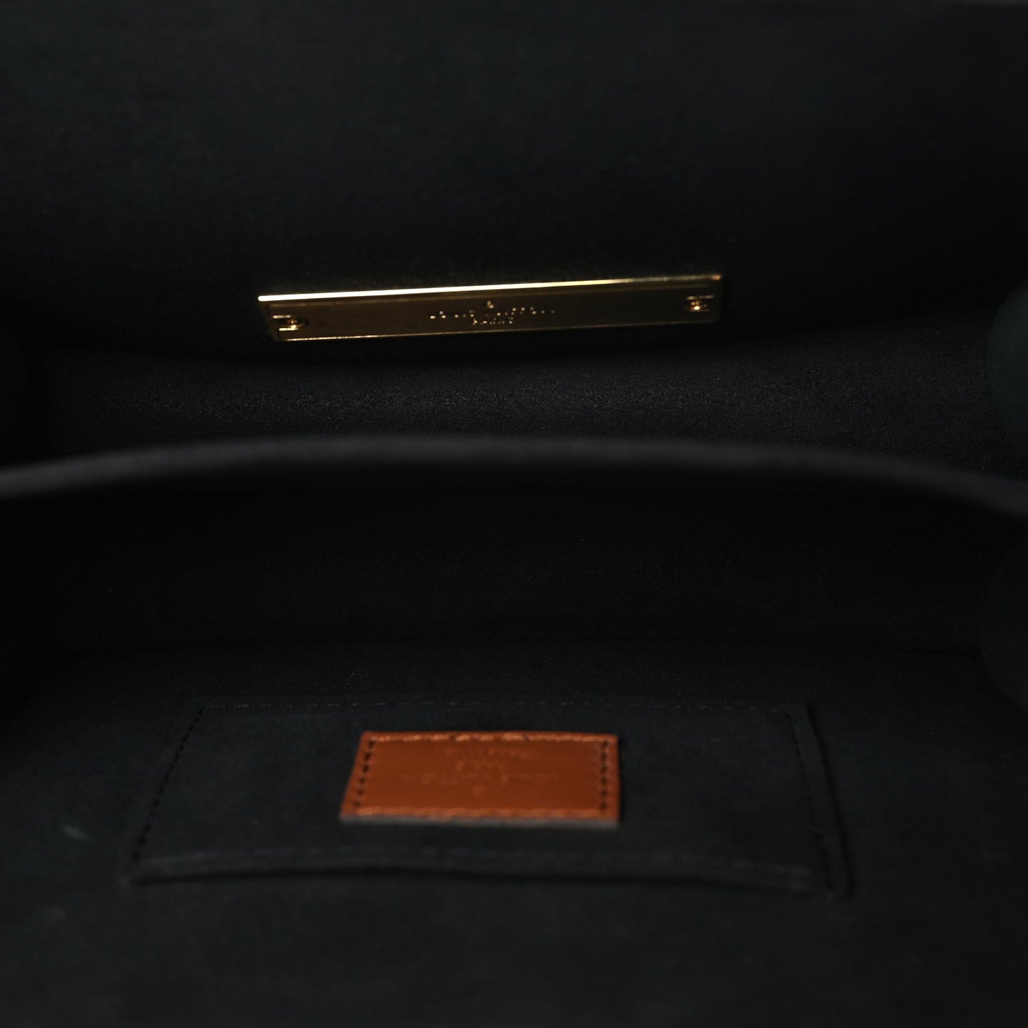Louis Vuitton Reverse Monogram Dauphine Mini