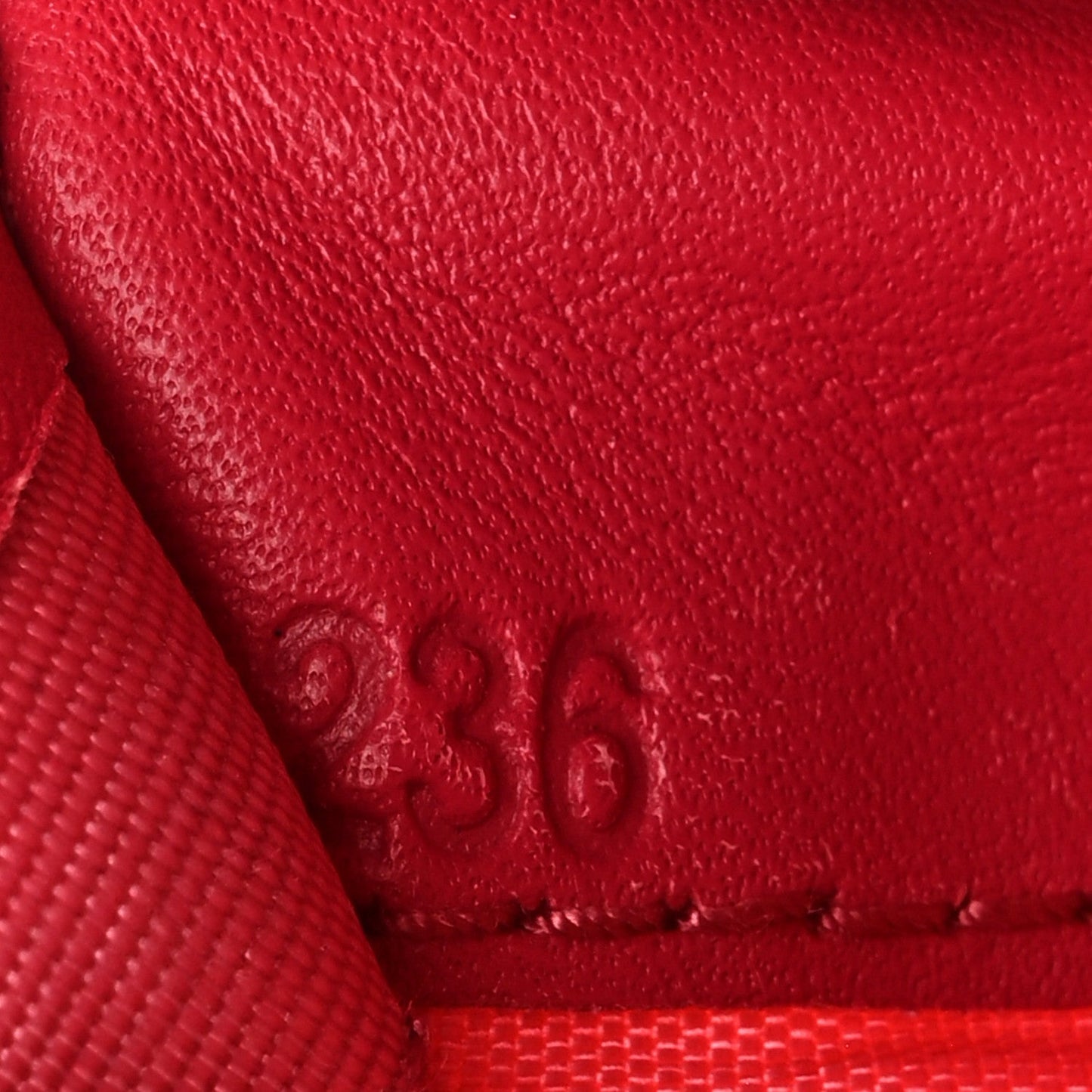 Prada Vitello Move Metal Compact Wallet Peonia