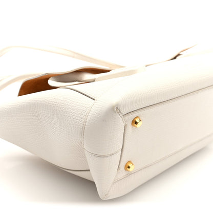Bottega Veneta Grainy Calfskin Medium Arco Plaster
