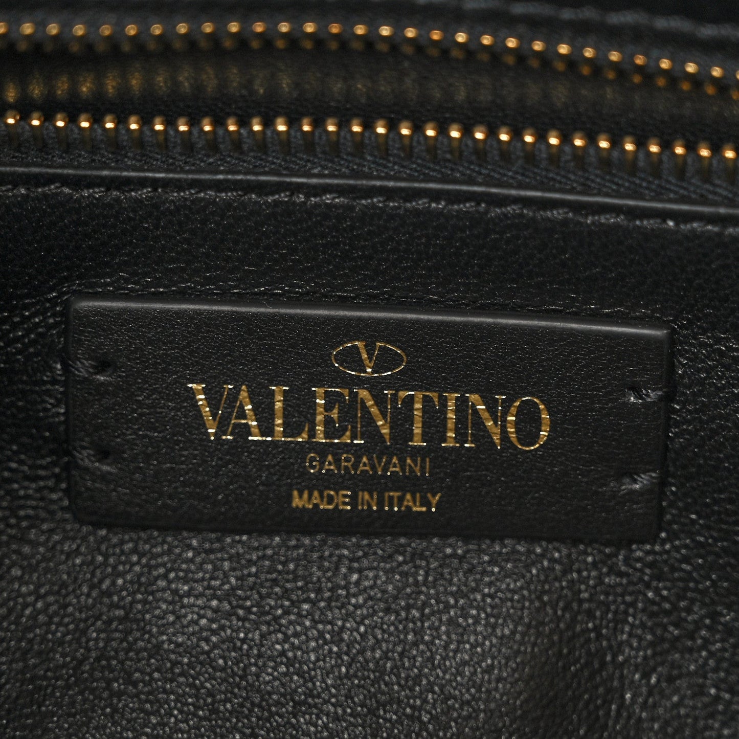 Valentino Garavani Nappa Medium Roman Stud Shoulder Bag Black