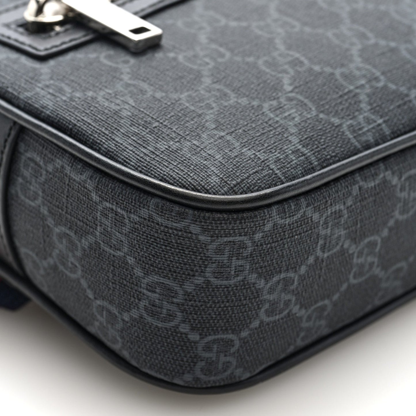 Gucci Soft GG Supreme Monogram Web Belt Bag Black Grey