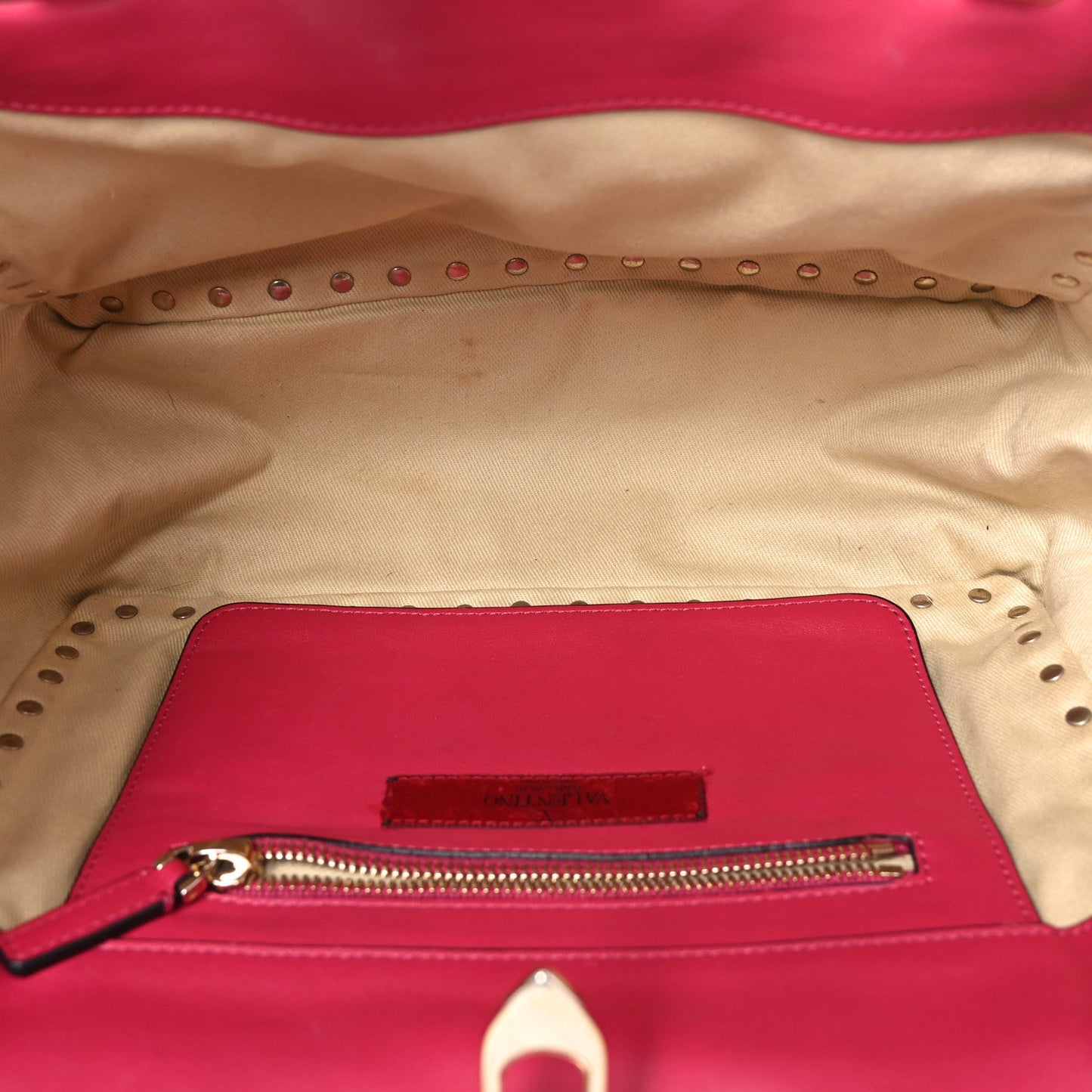 Valentino Garavani Vitello Small Rockstud Tote Cyclamin
