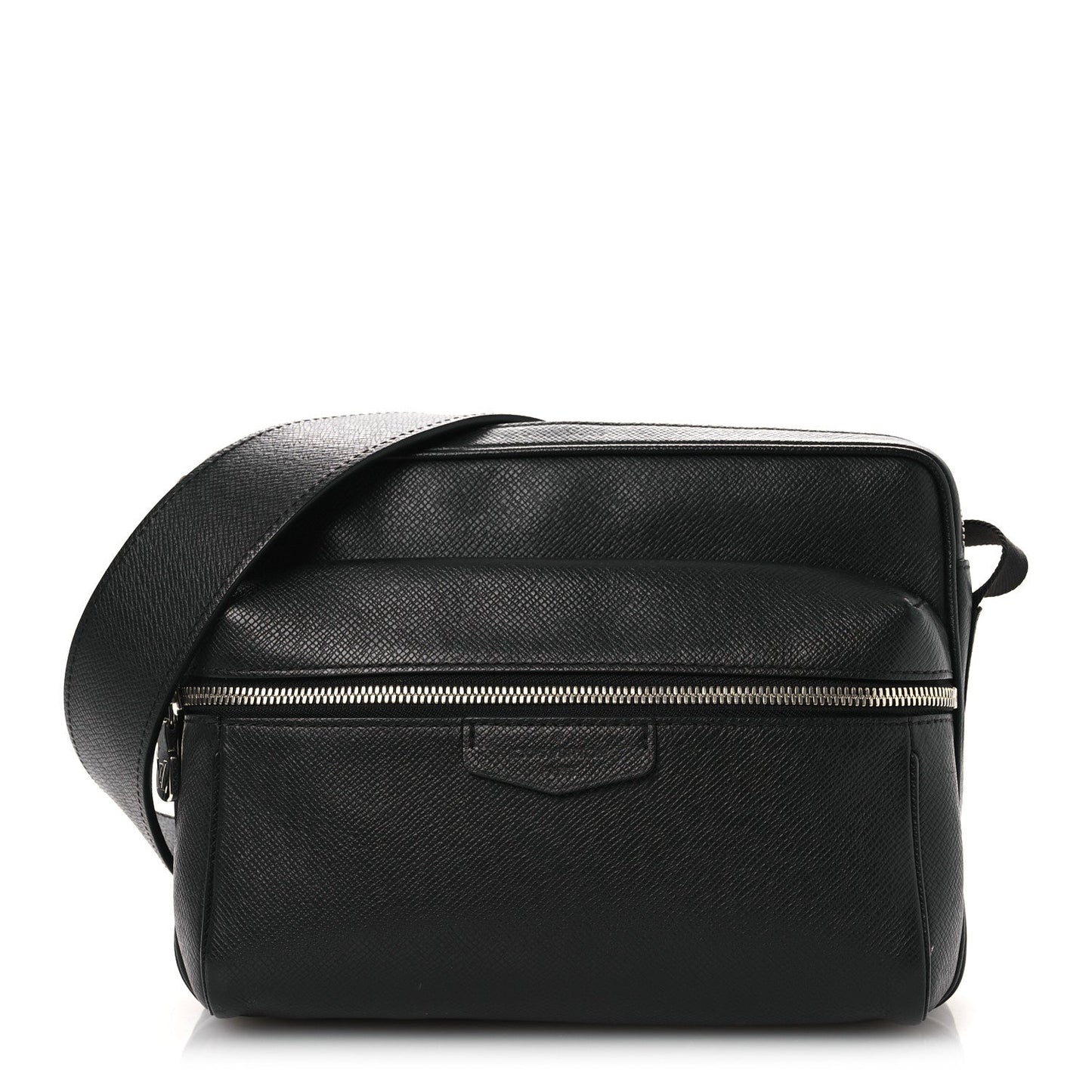 Louis Vuitton Taiga Outdoor Messenger PM Black