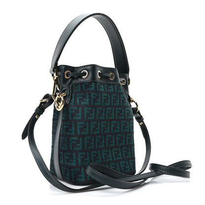 Fendi Chenille Vitello F is Fendi Micro FF Mini Mon Tresor Bucket Bag Verde Inglese