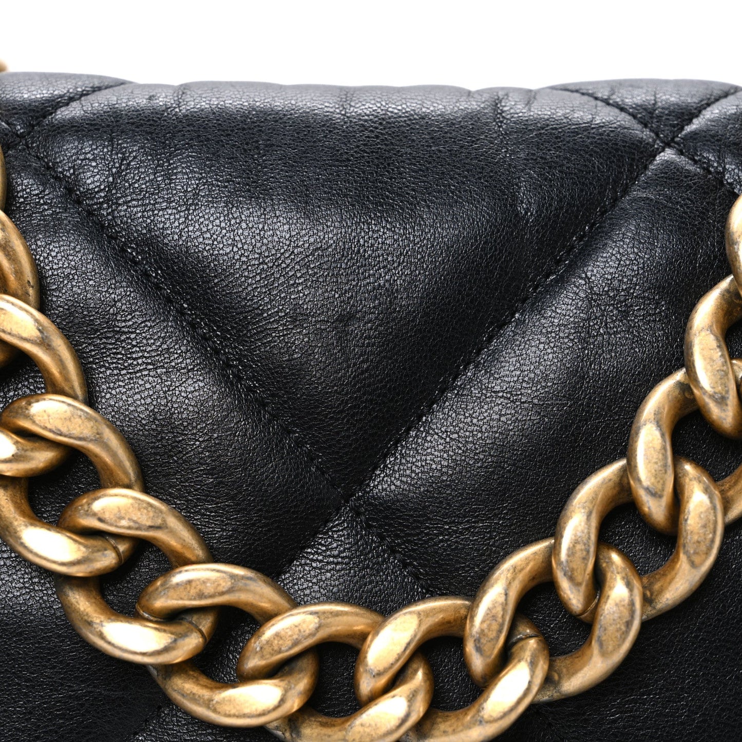 Chanel Shiny Goatskin Quilted Maxi Chanel 19 Flap Black