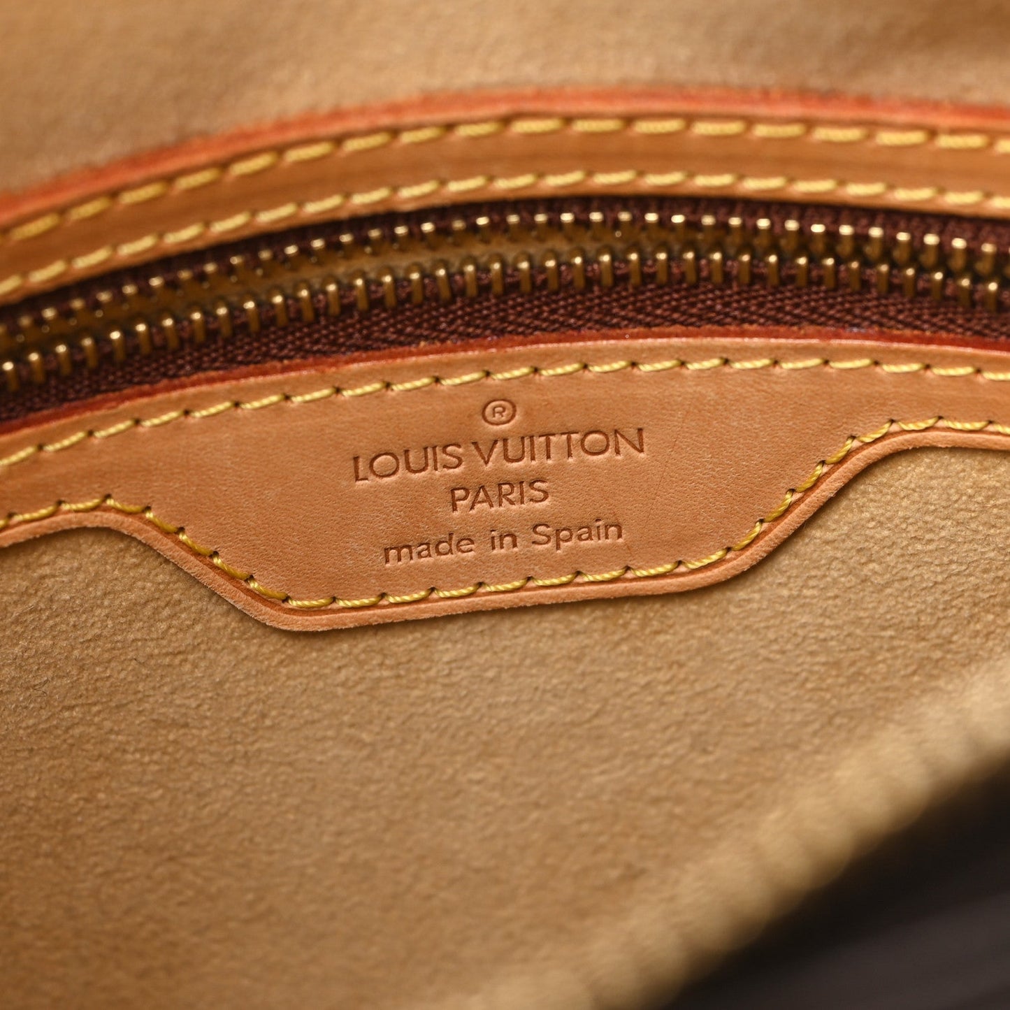 Louis Vuitton Monogram Looping GM