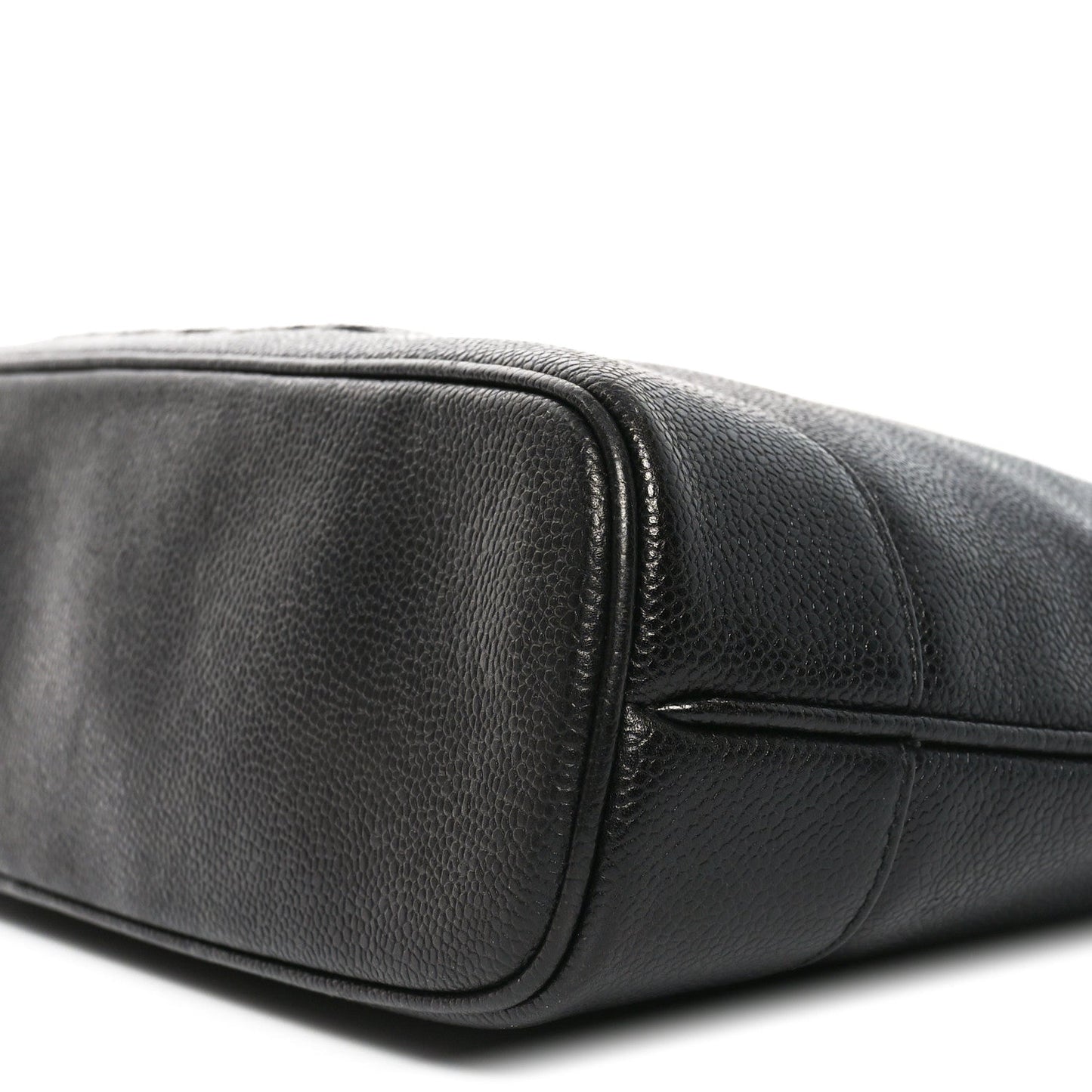 Chanel Caviar Shoulder Bag Black