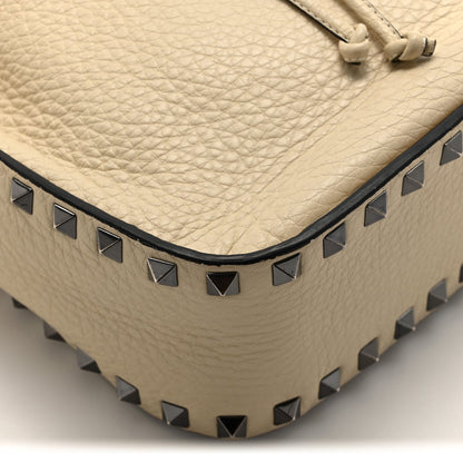 Valentino Garavani Grained Calfskin Rockstud Bucket Bag Ivory