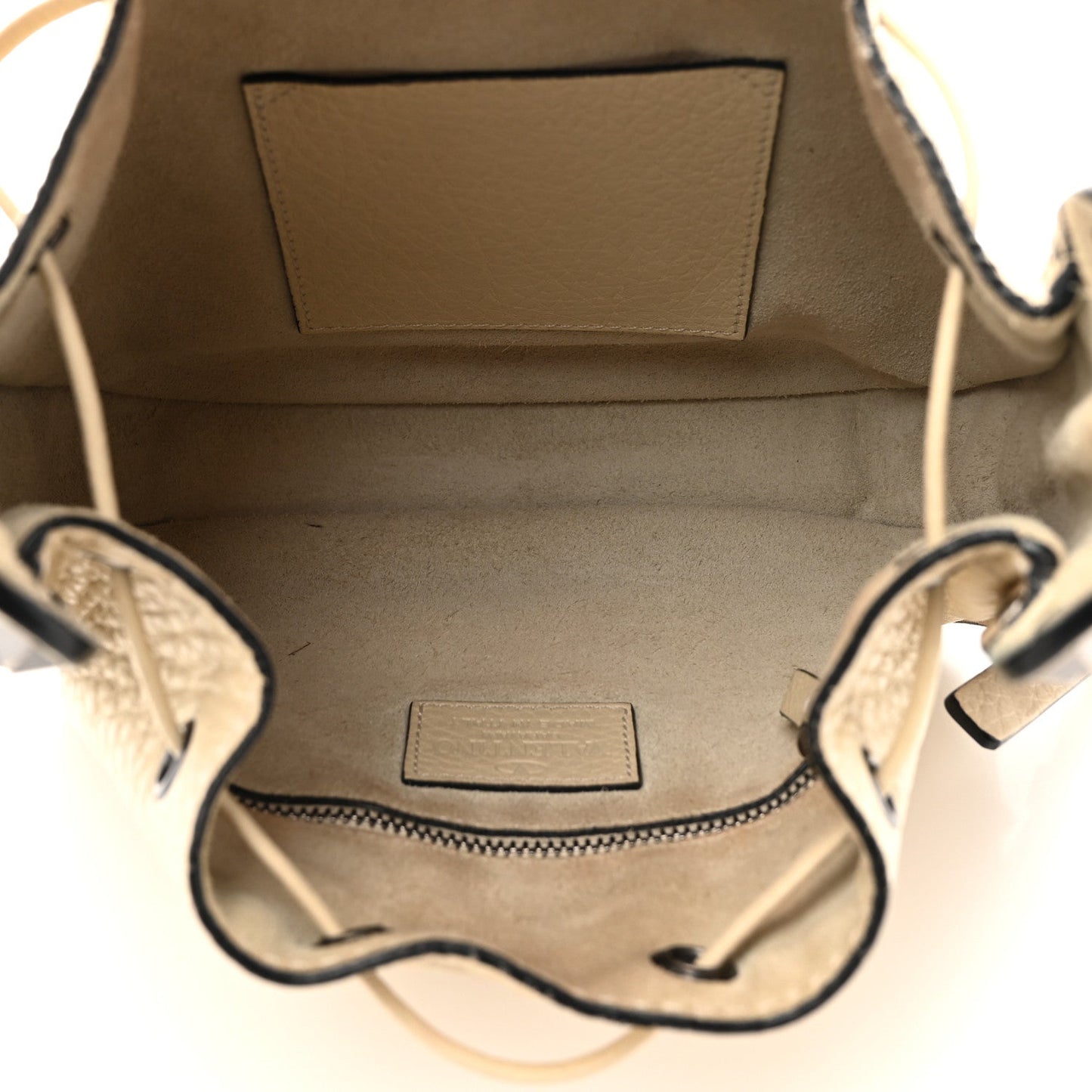 Valentino Garavani Grained Calfskin Rockstud Bucket Bag Ivory