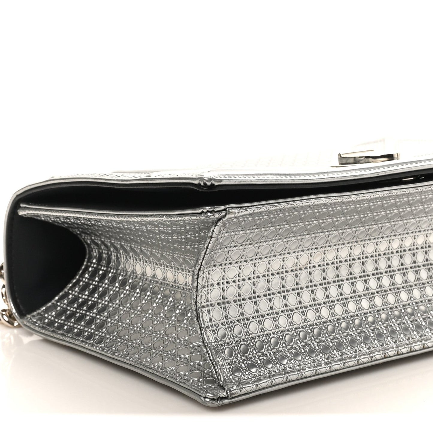 Christian Dior Metallic Patent Micro-Cannage Medium Diorama Flap Bag Silver