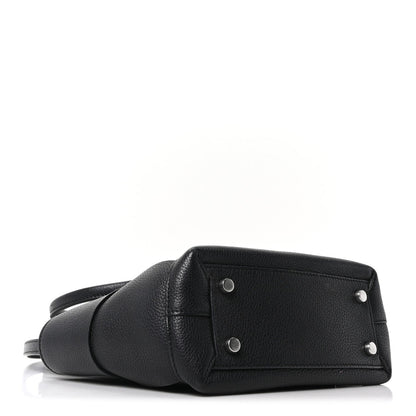 Bottega Veneta Grained Calfskin Mini Maxi Intrecciato Arco 33 Black