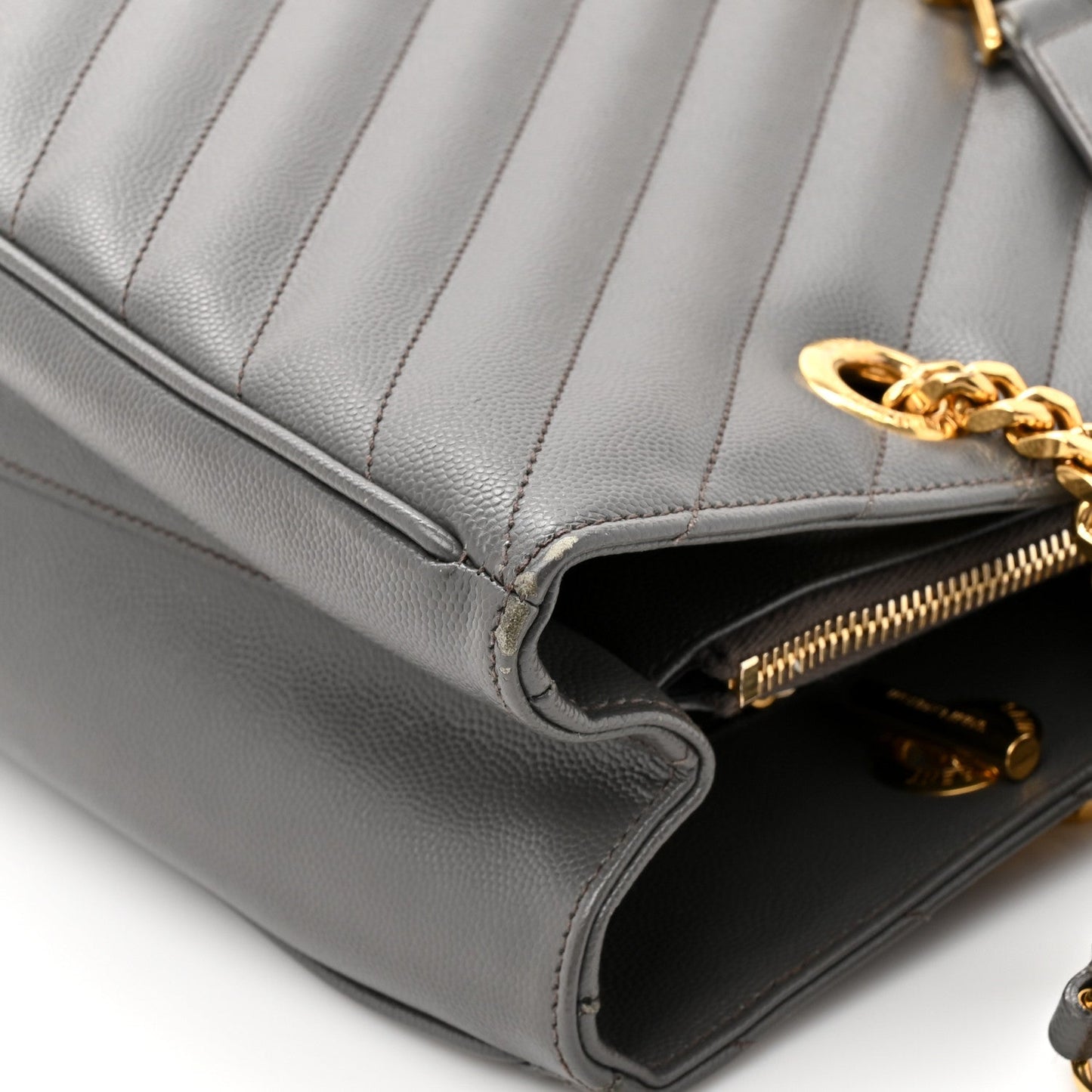 Saint Laurent Grain De Poudre Matelasse Chevron Monogram Shopping Bag Fog