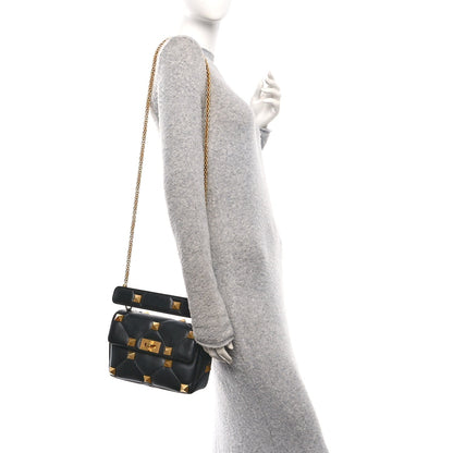 Valentino Garavani Nappa Medium Roman Stud Shoulder Bag Black