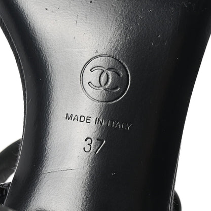 Chanel Patent CC Logo Thong Sandals 37 Black