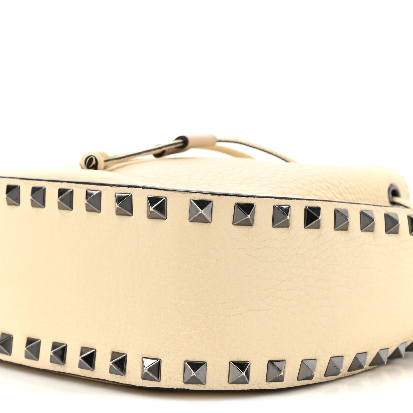 Valentino Garavani Grained Calfskin Rockstud Bucket Bag Ivory
