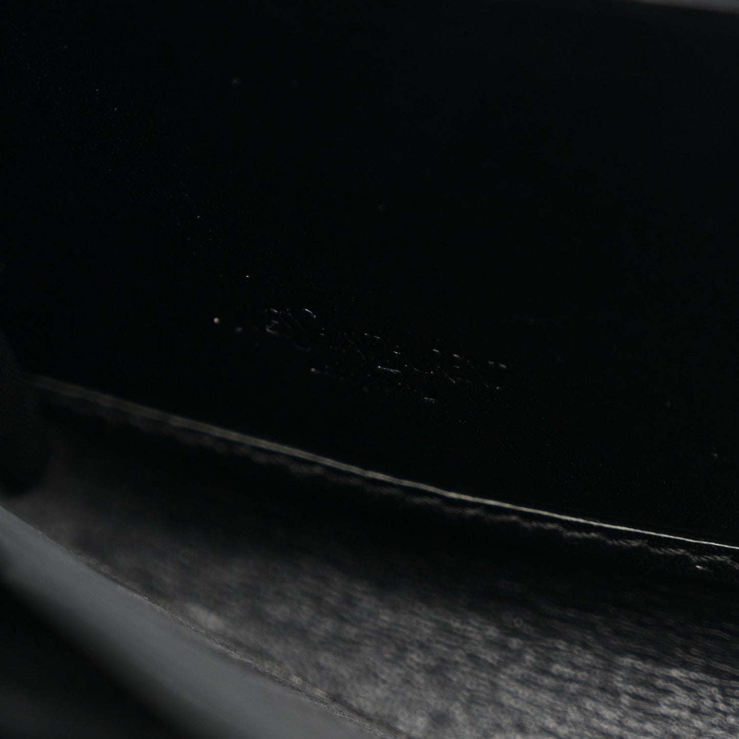 Saint Laurent Textured Patent Monogram Belle De Jour Zip Around Wallet Black