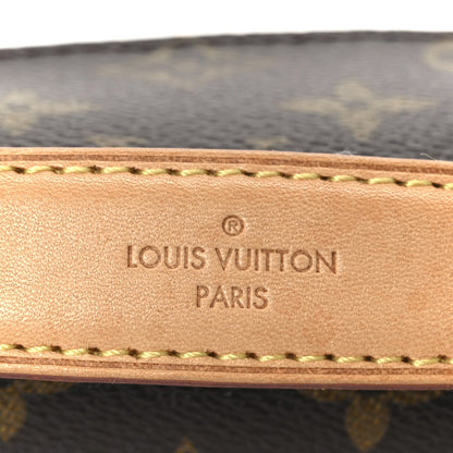 Louis Vuitton Monogram Pochette Metis
