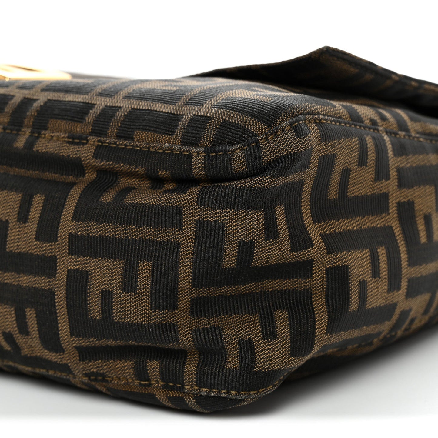 Fendi Zucca Zipped Baguette Tobacco
