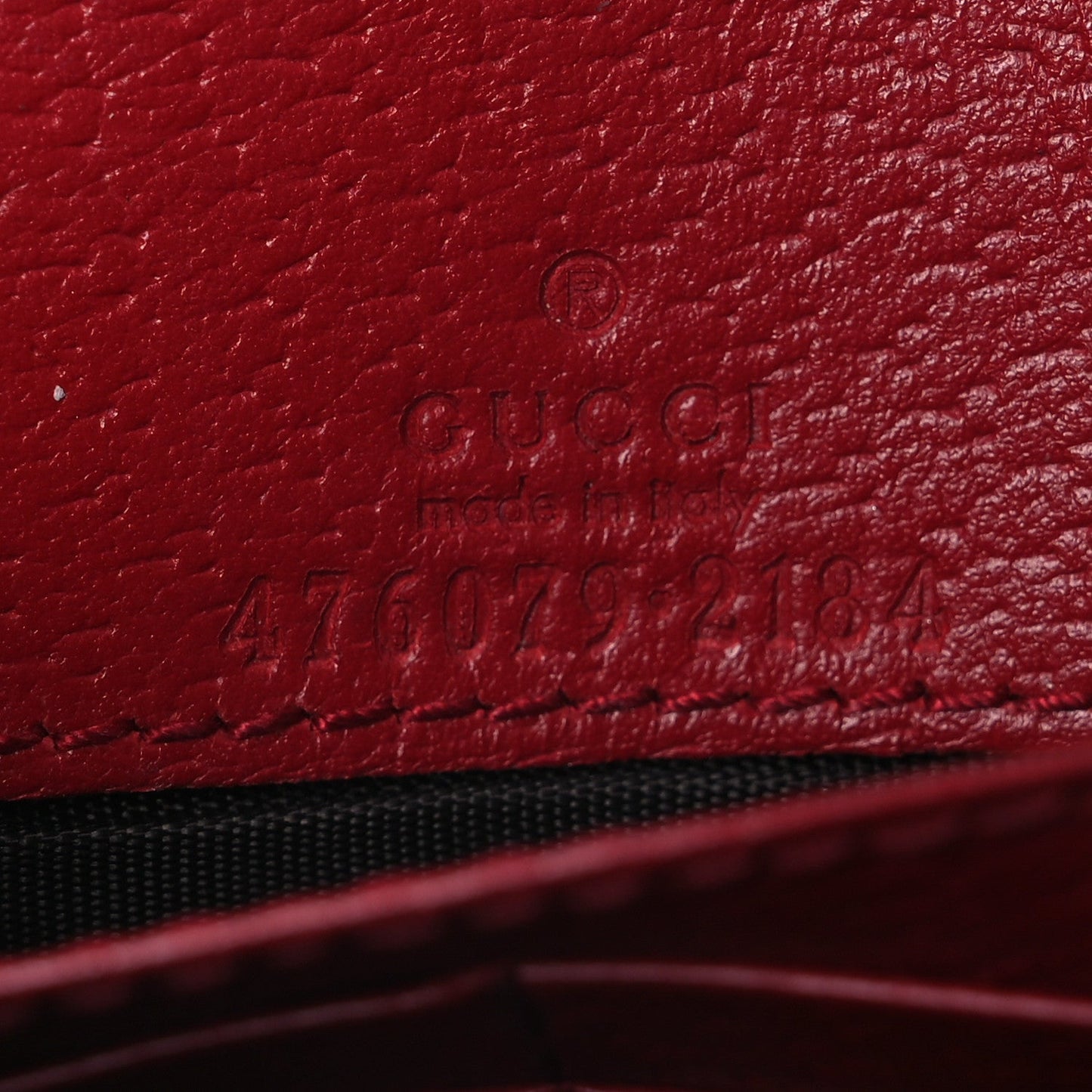 Gucci GG Supreme Monogram Web Queen Margaret Chain Wallet Red