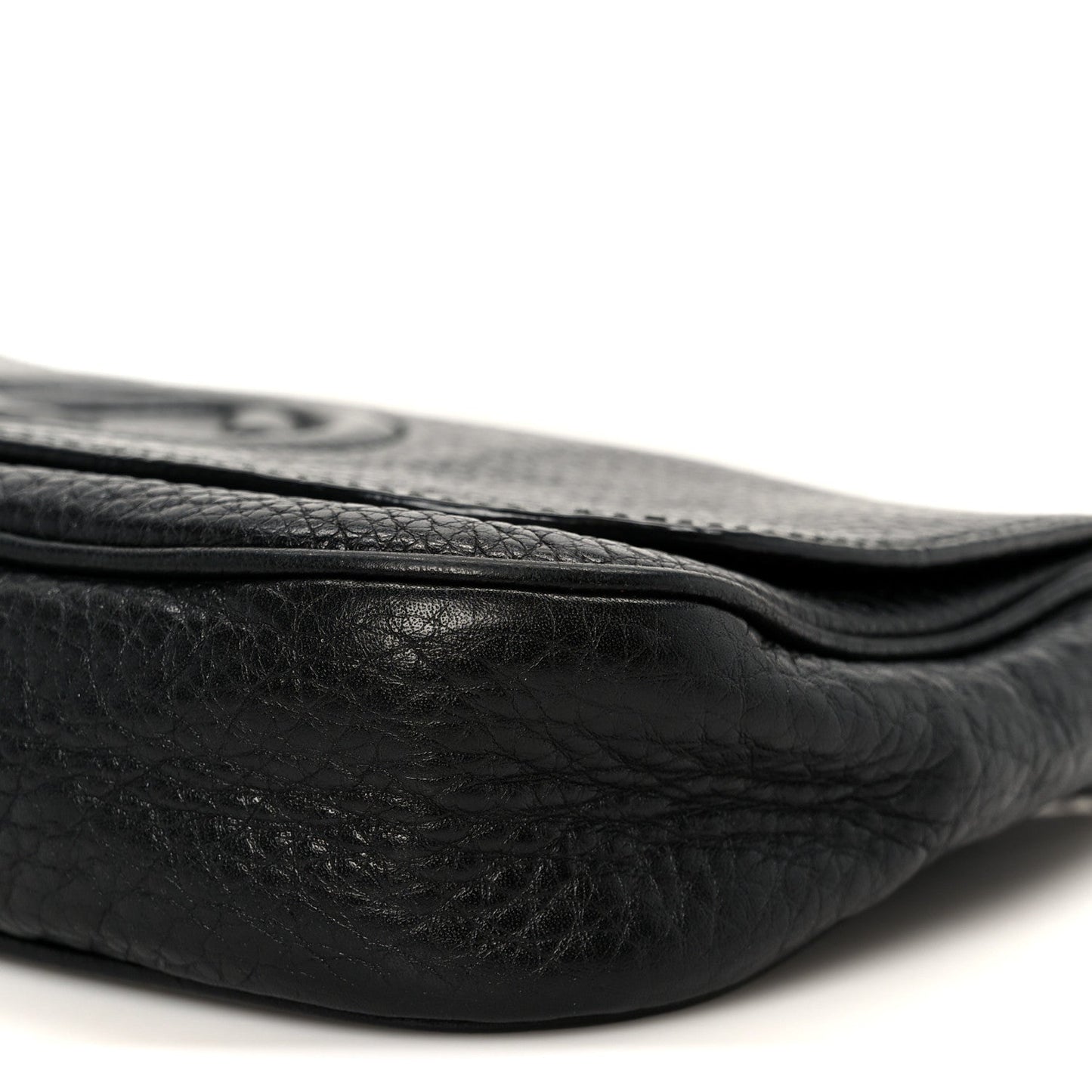 Gucci Pebbled Calfskin Medium Soho Flap Crossbody Black