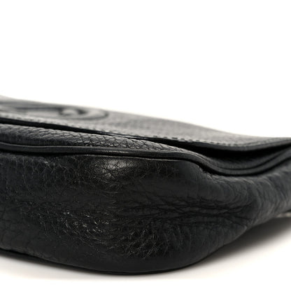 Gucci Pebbled Calfskin Medium Soho Flap Crossbody Black