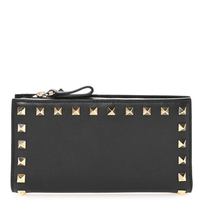 Valentino Garavani Calfskin Rockstud Continental Wallet Black