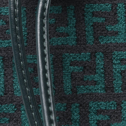 Fendi Chenille Vitello F is Fendi Micro FF Mini Mon Tresor Bucket Bag Verde Inglese