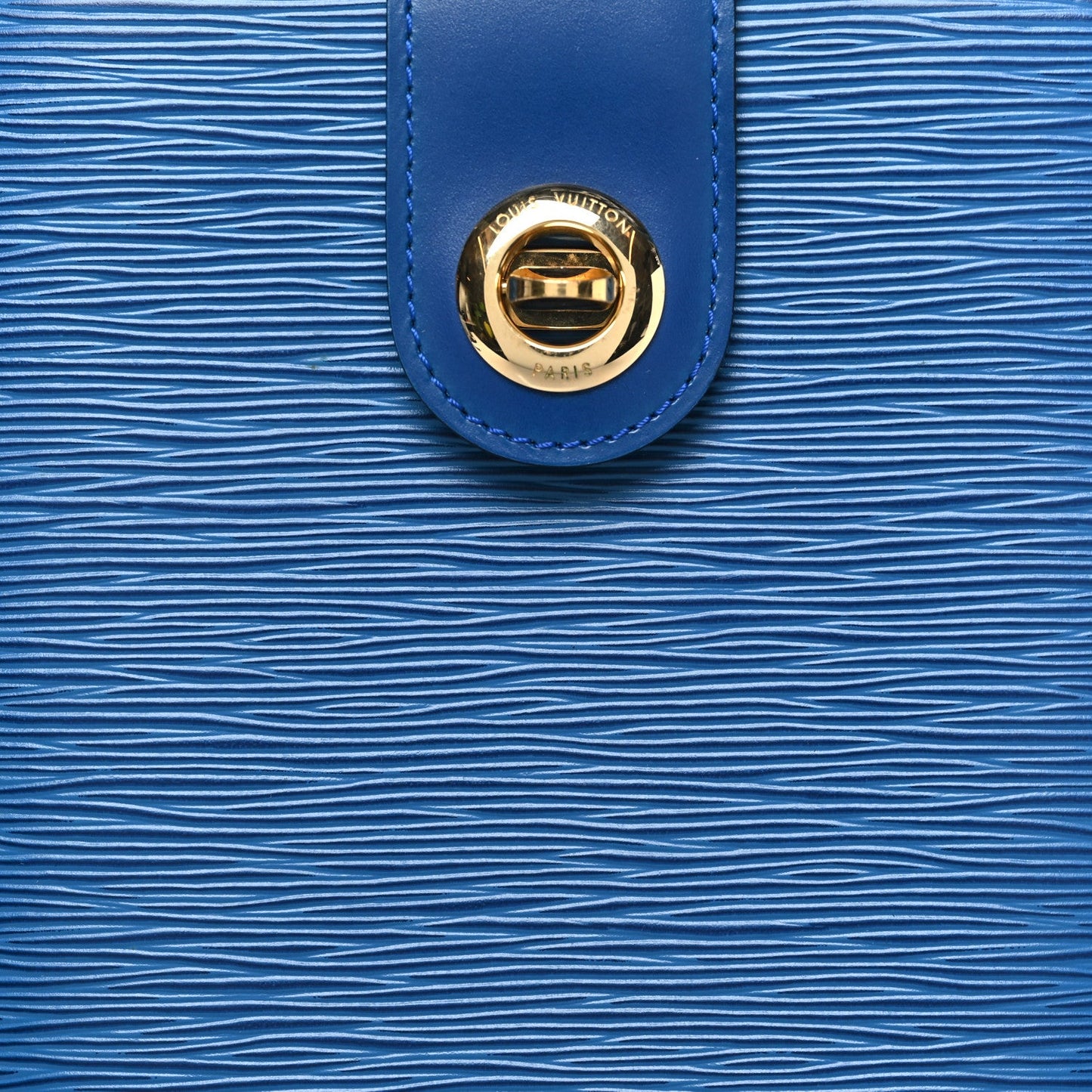 Louis Vuitton Epi Cluny Toledo