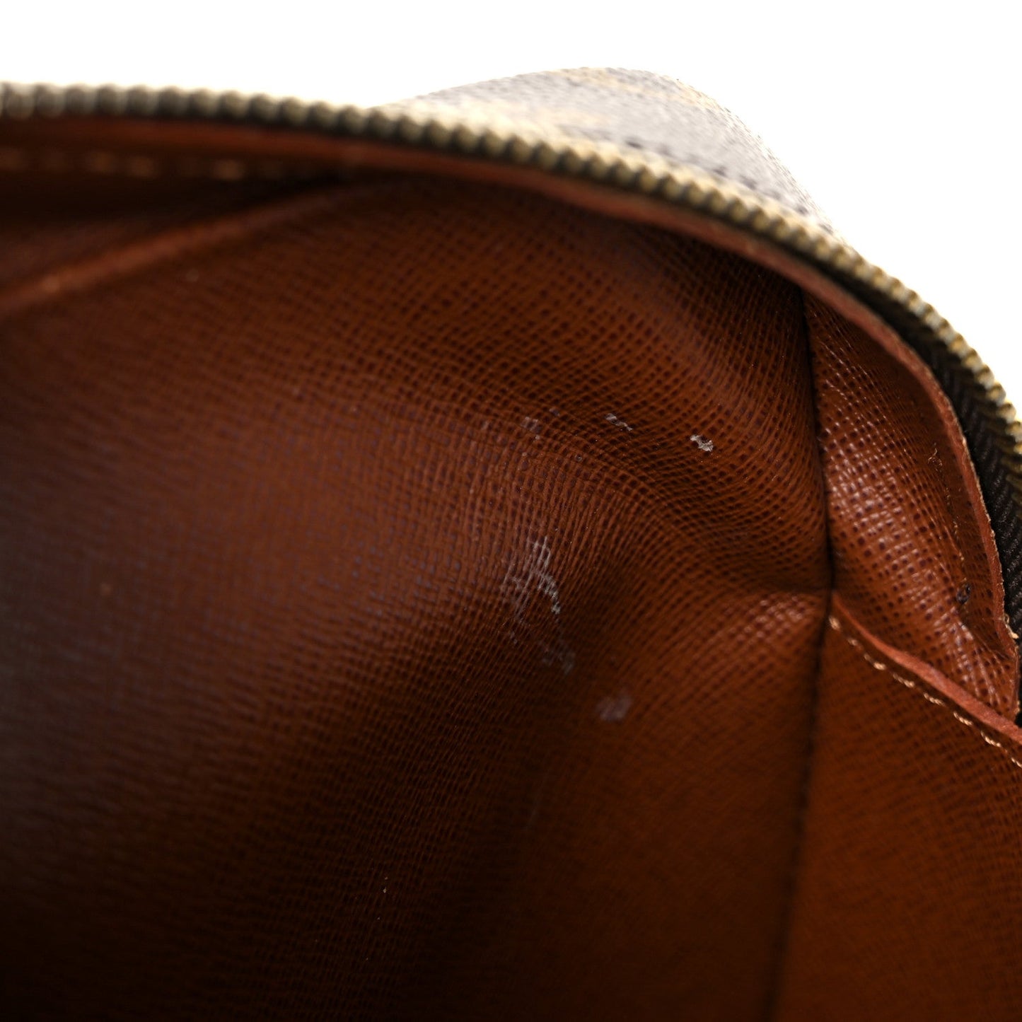 Louis Vuitton Monogram Nil 28