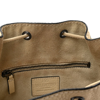 Valentino Garavani Grained Calfskin Rockstud Bucket Bag Ivory
